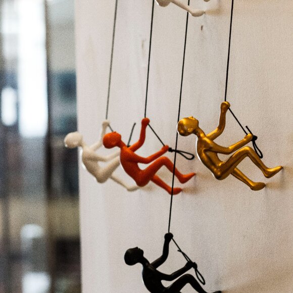 Climbing Man Home Decor Classic Wall-Art Sculpture | 5-Piece - Picture 3 of 3